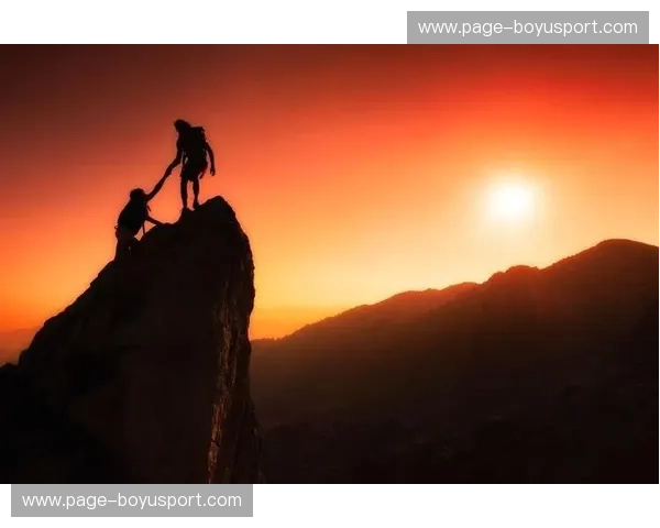 攀岩首发：从握点到高峰，城市新生力